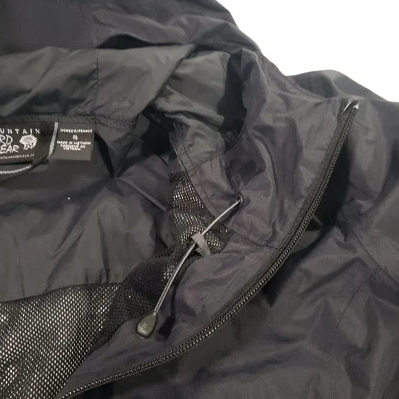 Mountain Hardwear Black Utility Jacket with Hood - Picture 6 of 16